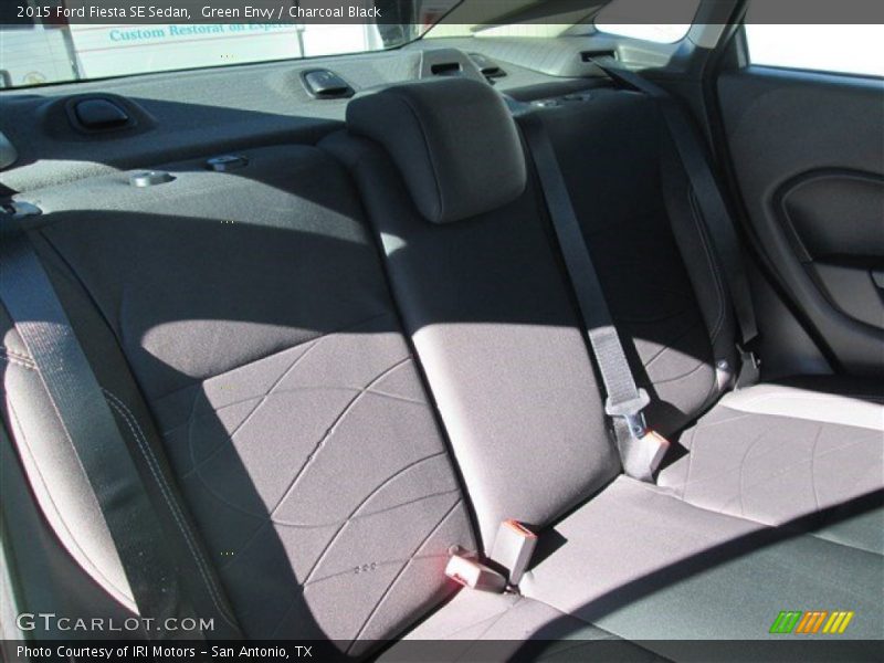 Green Envy / Charcoal Black 2015 Ford Fiesta SE Sedan