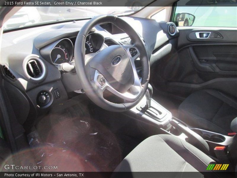 Green Envy / Charcoal Black 2015 Ford Fiesta SE Sedan