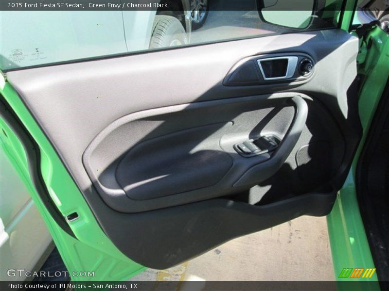 Green Envy / Charcoal Black 2015 Ford Fiesta SE Sedan