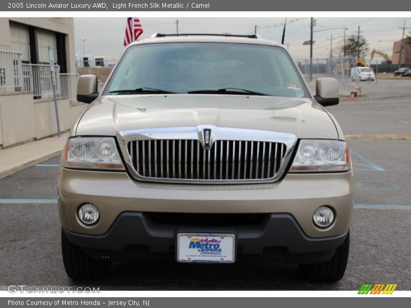 Light French Silk Metallic / Camel 2005 Lincoln Aviator Luxury AWD