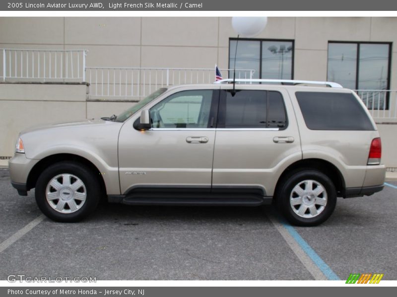 Light French Silk Metallic / Camel 2005 Lincoln Aviator Luxury AWD