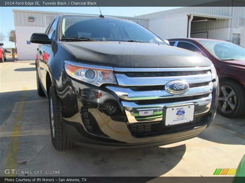 Tuxedo Black / Charcoal Black 2014 Ford Edge SE