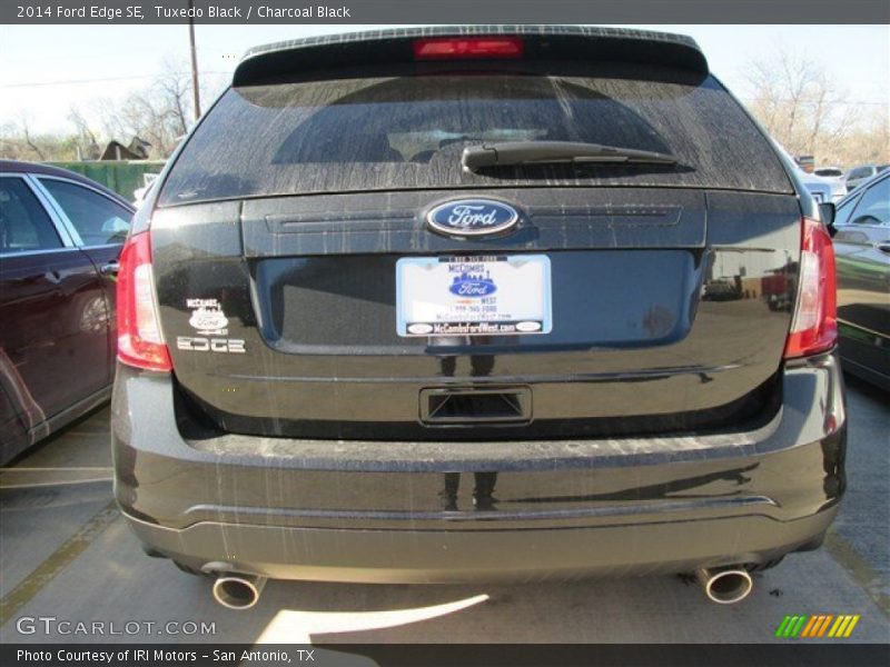 Tuxedo Black / Charcoal Black 2014 Ford Edge SE