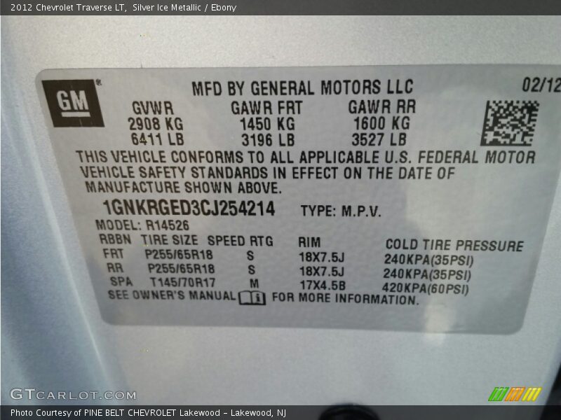 Silver Ice Metallic / Ebony 2012 Chevrolet Traverse LT