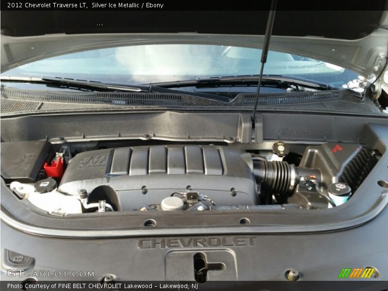 Silver Ice Metallic / Ebony 2012 Chevrolet Traverse LT