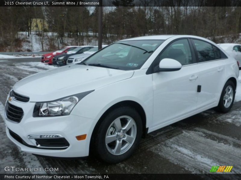 Summit White / Brownstone 2015 Chevrolet Cruze LT