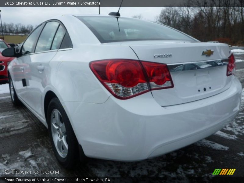 Summit White / Brownstone 2015 Chevrolet Cruze LT