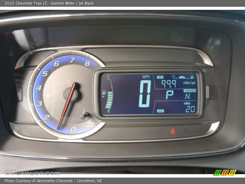 Summit White / Jet Black 2015 Chevrolet Trax LT