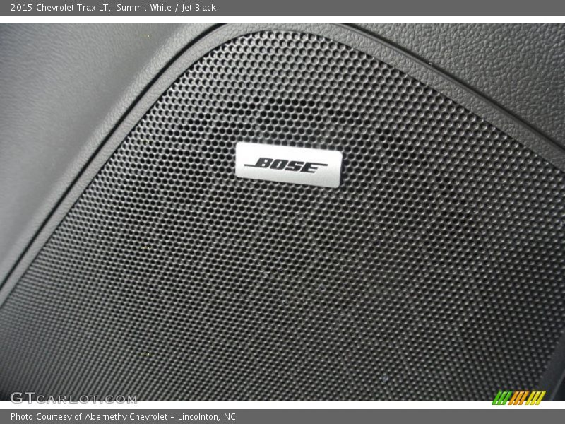 Summit White / Jet Black 2015 Chevrolet Trax LT