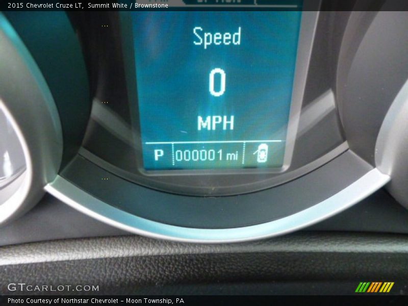 Summit White / Brownstone 2015 Chevrolet Cruze LT