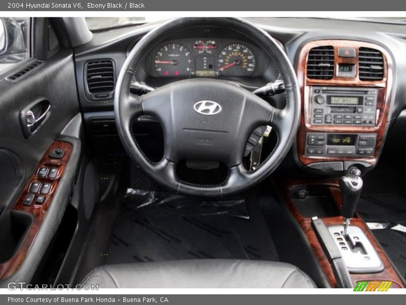 Ebony Black / Black 2004 Hyundai Sonata V6