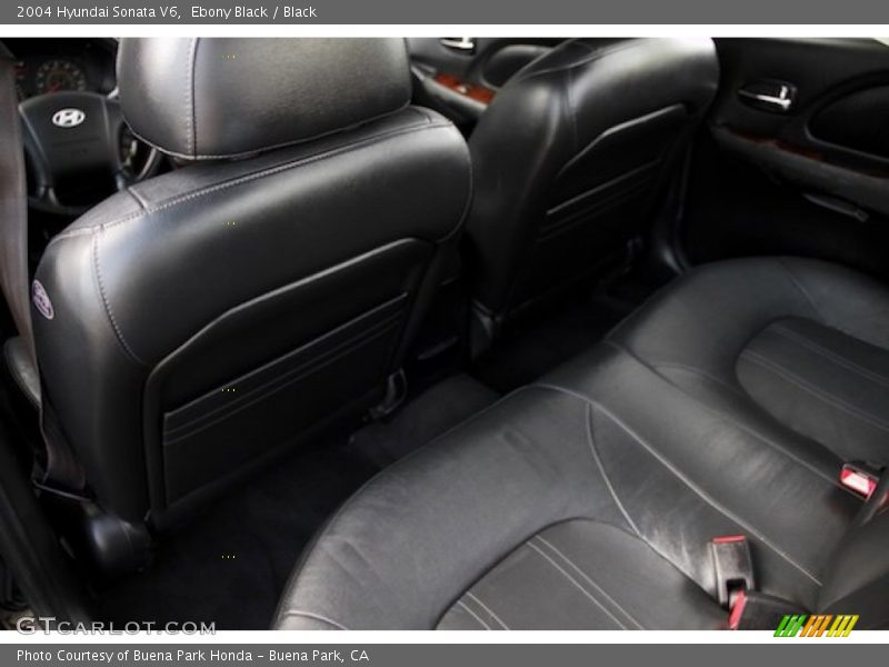 Ebony Black / Black 2004 Hyundai Sonata V6
