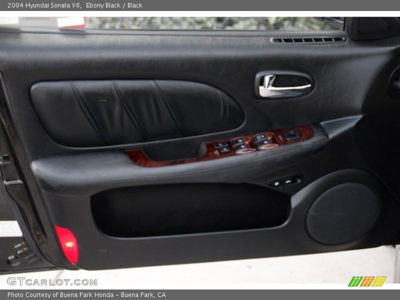 Ebony Black / Black 2004 Hyundai Sonata V6