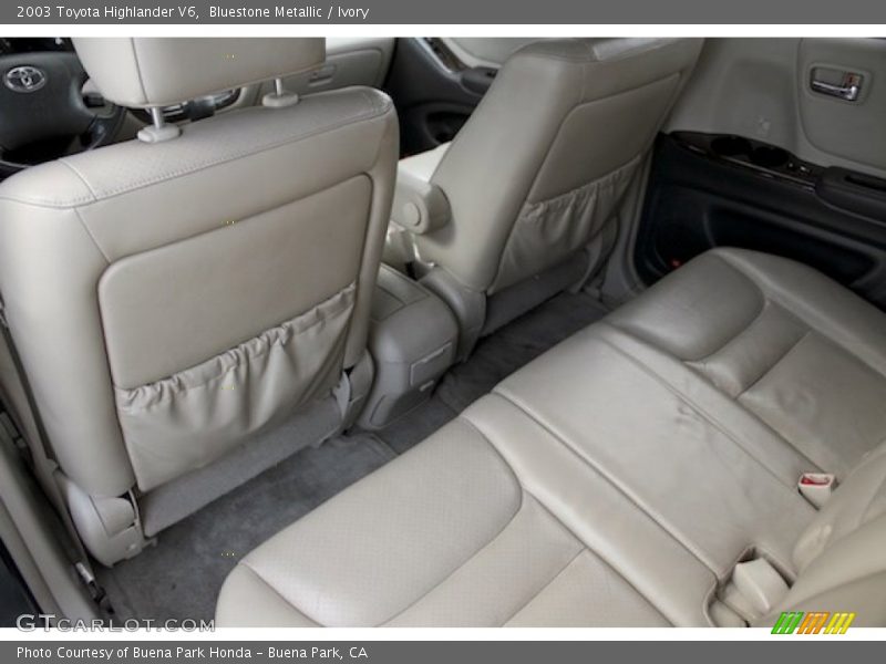 Bluestone Metallic / Ivory 2003 Toyota Highlander V6