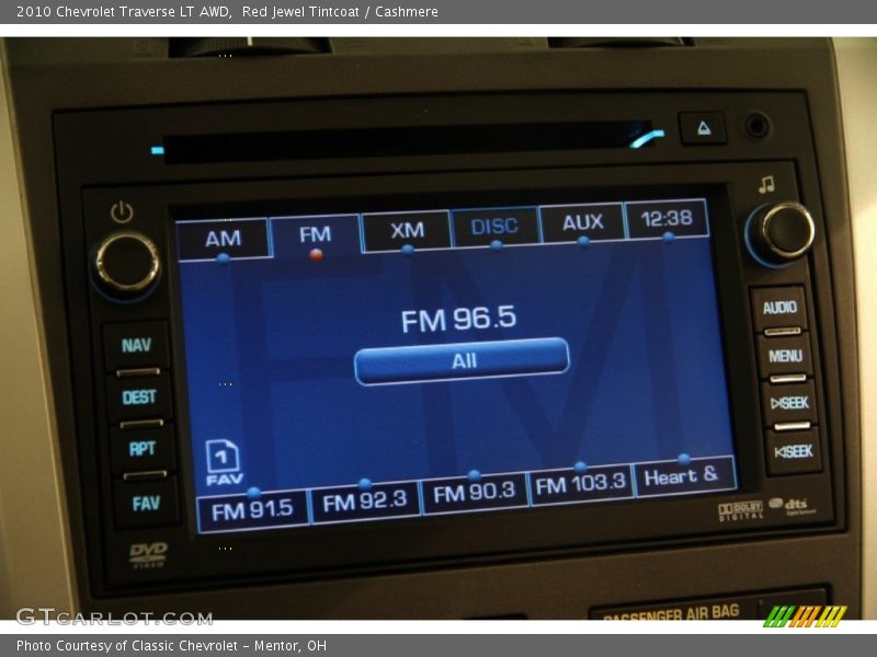 Red Jewel Tintcoat / Cashmere 2010 Chevrolet Traverse LT AWD