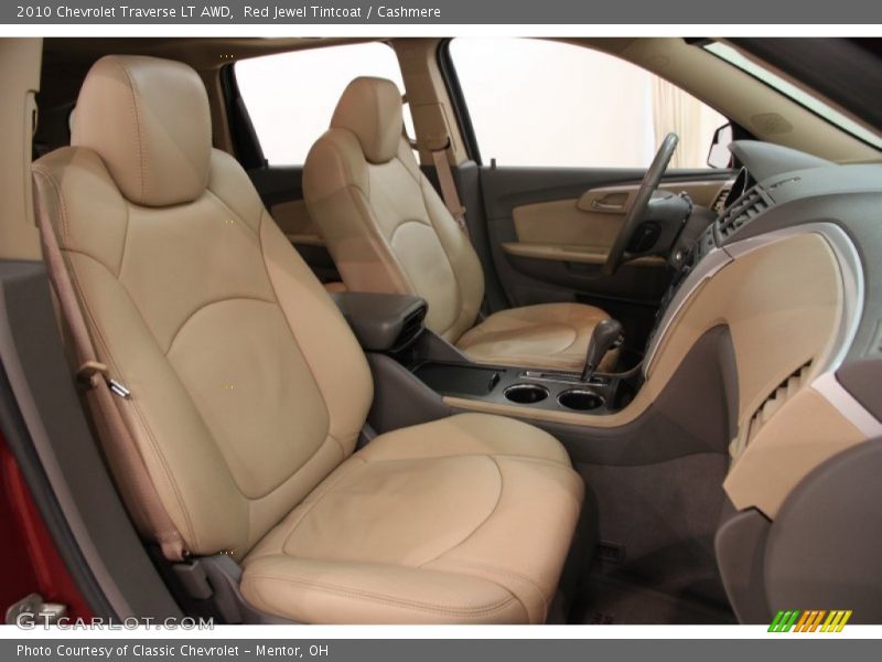 Red Jewel Tintcoat / Cashmere 2010 Chevrolet Traverse LT AWD
