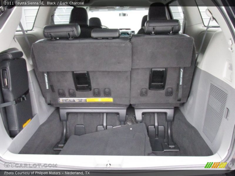 Black / Dark Charcoal 2011 Toyota Sienna SE
