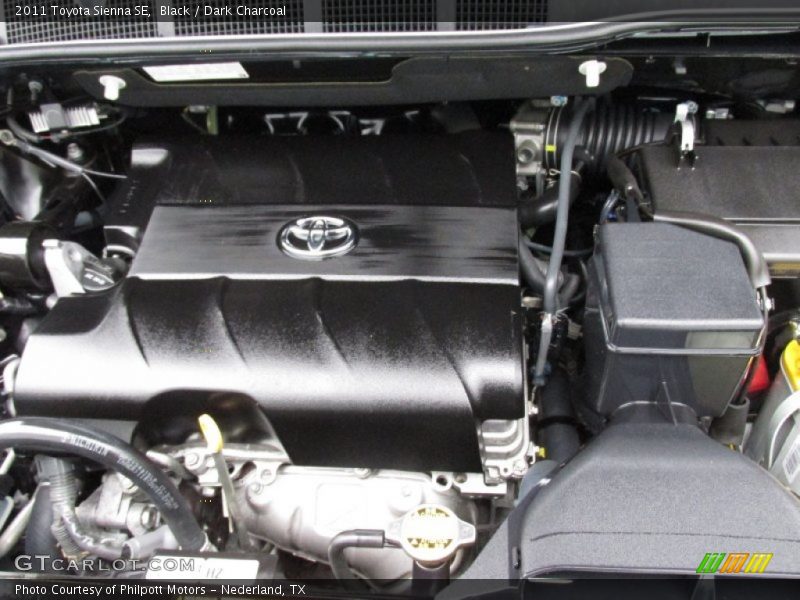 Black / Dark Charcoal 2011 Toyota Sienna SE