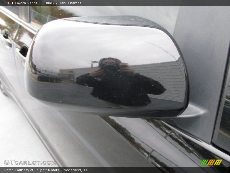 Black / Dark Charcoal 2011 Toyota Sienna SE