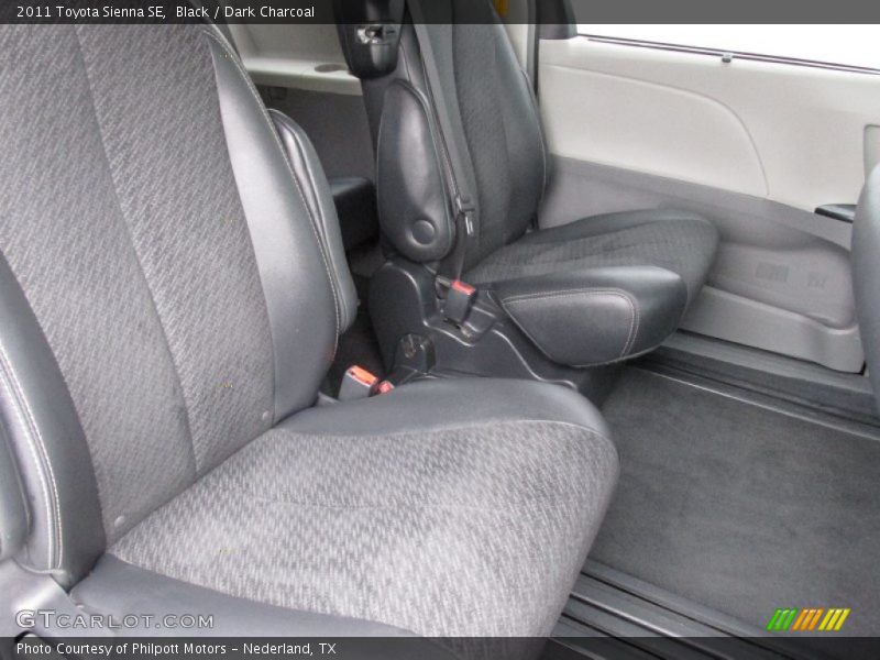 Black / Dark Charcoal 2011 Toyota Sienna SE