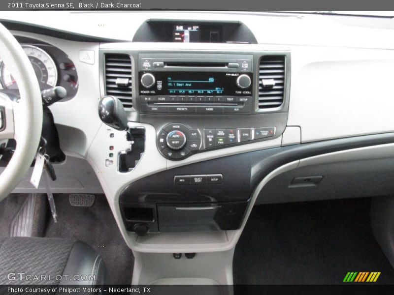 Black / Dark Charcoal 2011 Toyota Sienna SE