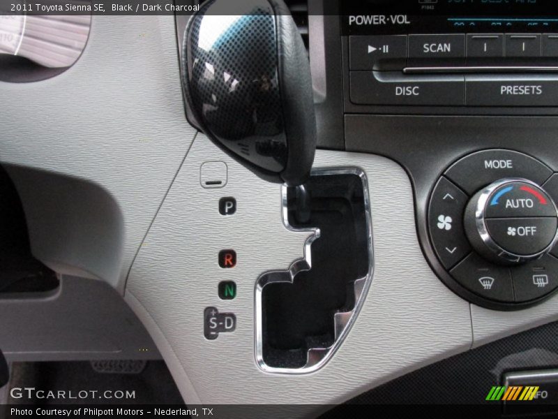 Black / Dark Charcoal 2011 Toyota Sienna SE