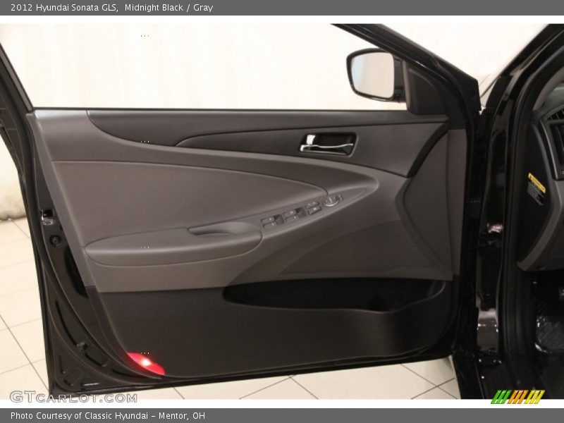 Midnight Black / Gray 2012 Hyundai Sonata GLS