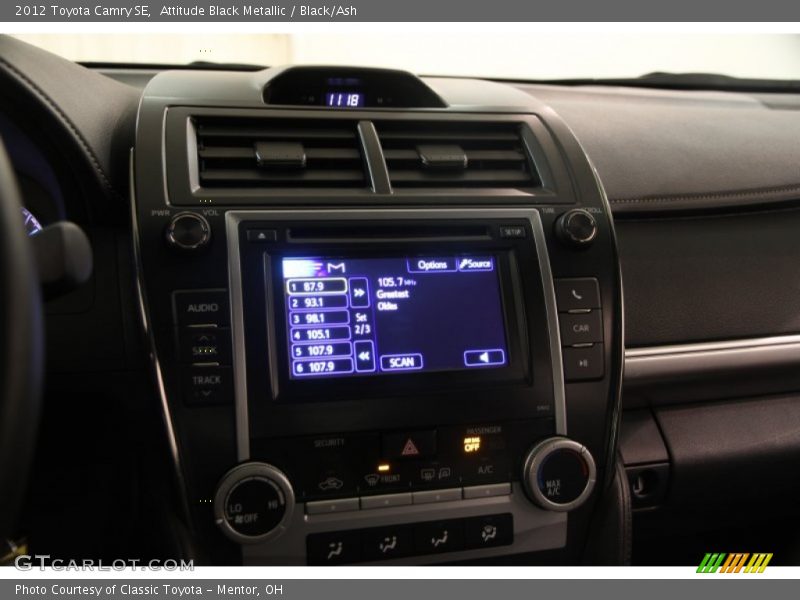 Attitude Black Metallic / Black/Ash 2012 Toyota Camry SE