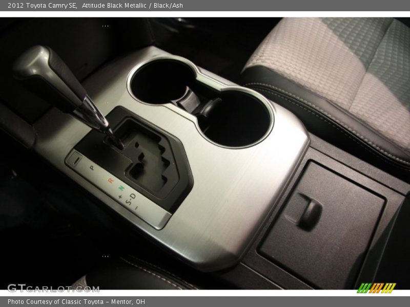Attitude Black Metallic / Black/Ash 2012 Toyota Camry SE