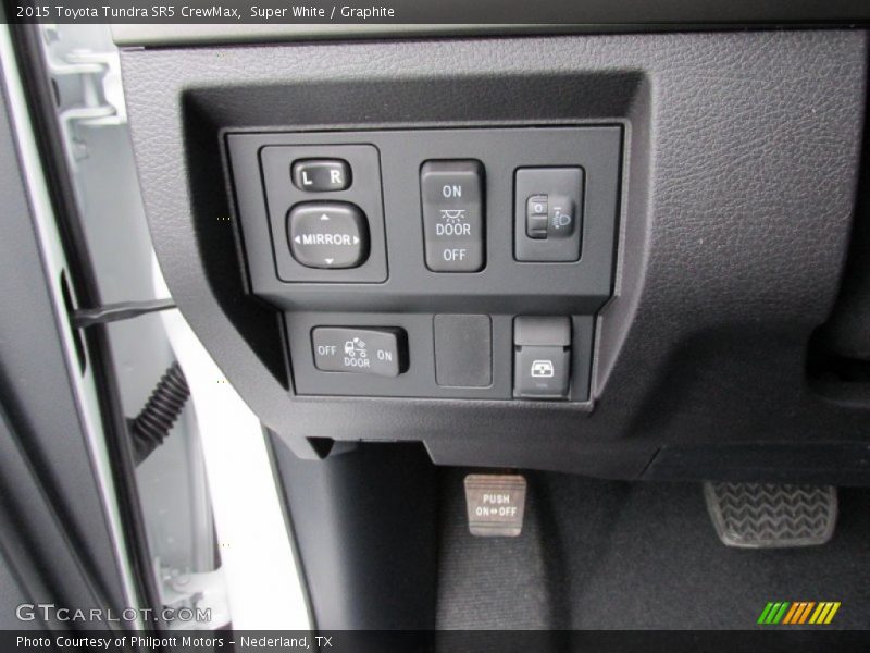 Super White / Graphite 2015 Toyota Tundra SR5 CrewMax