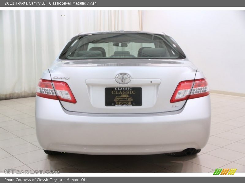 Classic Silver Metallic / Ash 2011 Toyota Camry LE