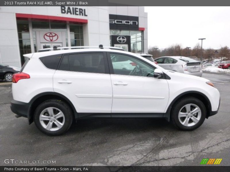 Super White / Black 2013 Toyota RAV4 XLE AWD