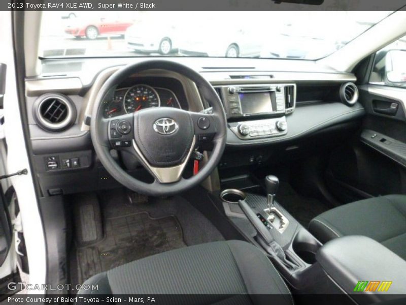 Super White / Black 2013 Toyota RAV4 XLE AWD