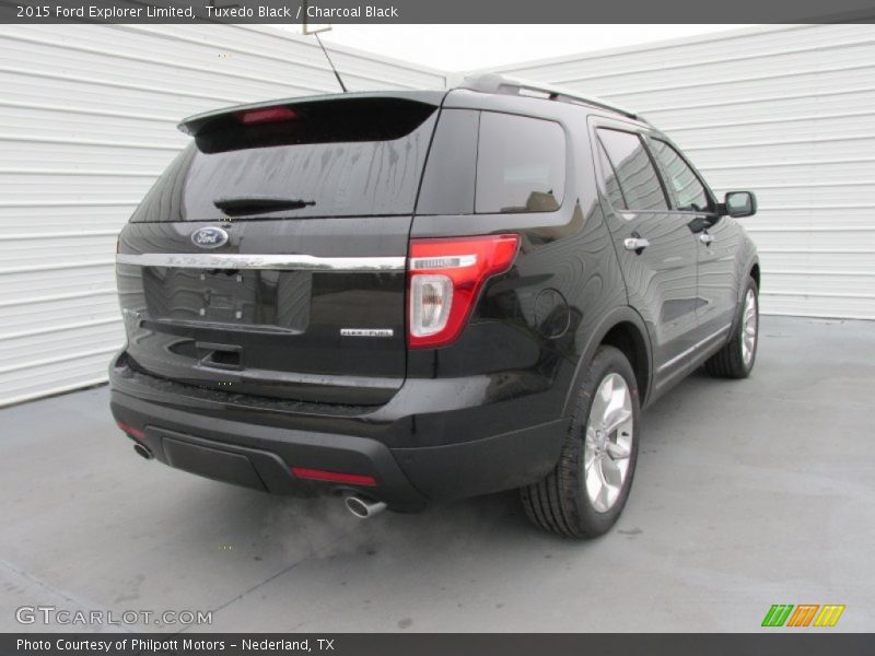 Tuxedo Black / Charcoal Black 2015 Ford Explorer Limited