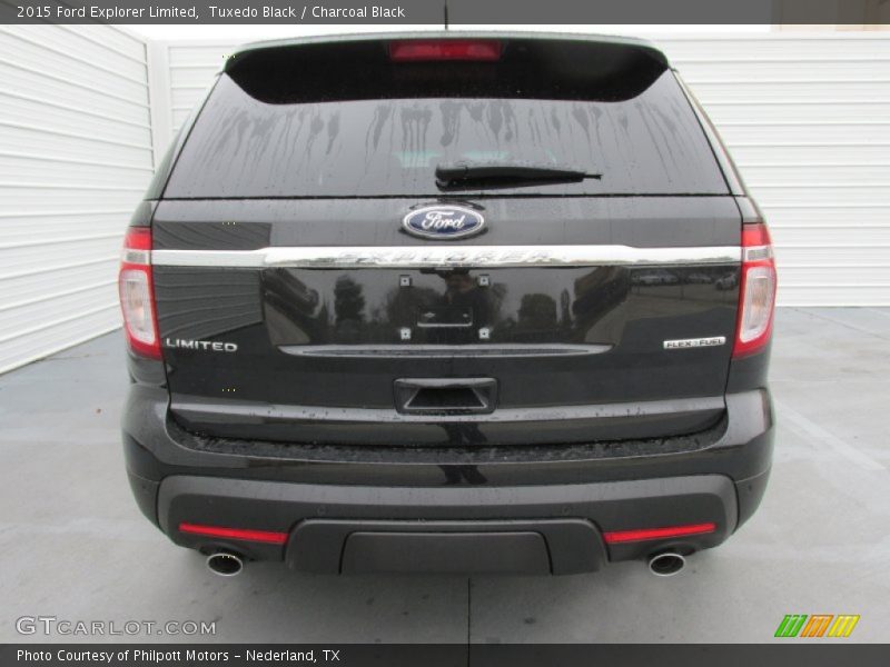 Tuxedo Black / Charcoal Black 2015 Ford Explorer Limited
