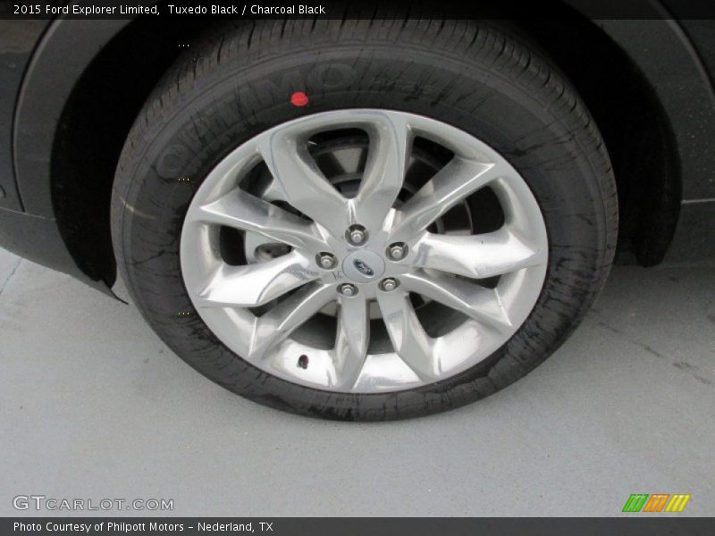 Tuxedo Black / Charcoal Black 2015 Ford Explorer Limited