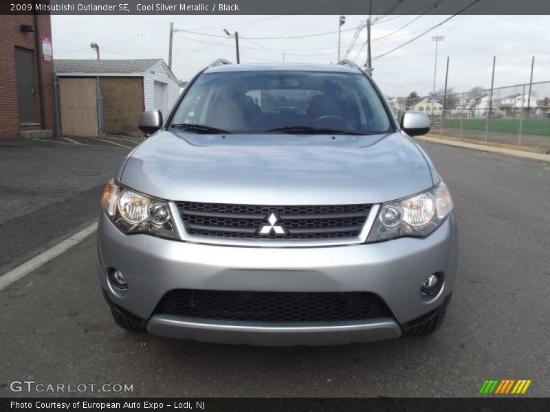 Cool Silver Metallic / Black 2009 Mitsubishi Outlander SE