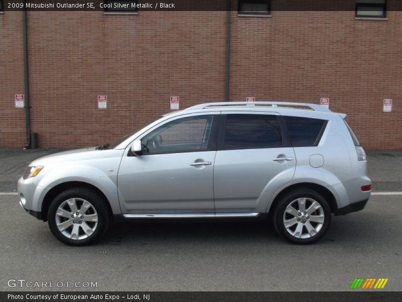 Cool Silver Metallic / Black 2009 Mitsubishi Outlander SE