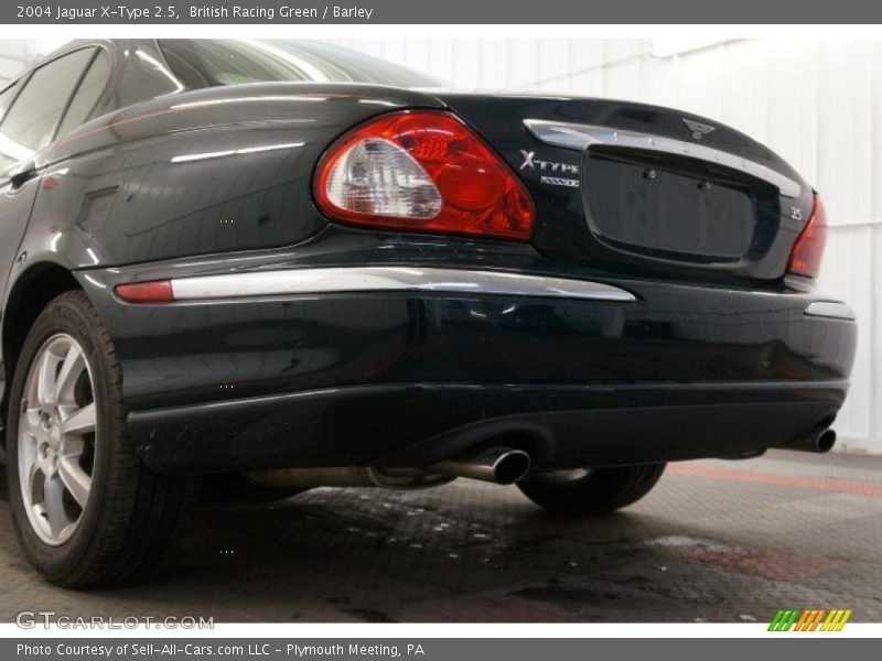 British Racing Green / Barley 2004 Jaguar X-Type 2.5