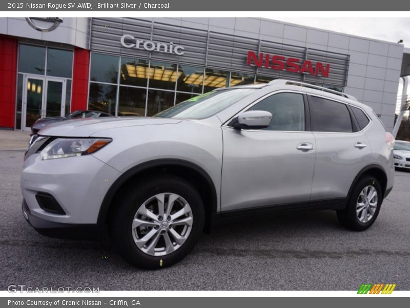 Brilliant Silver / Charcoal 2015 Nissan Rogue SV AWD