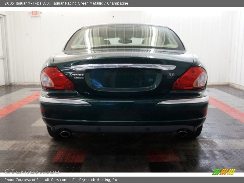 Jaguar Racing Green Metallic / Champagne 2005 Jaguar X-Type 3.0