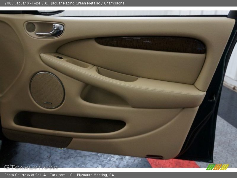 Jaguar Racing Green Metallic / Champagne 2005 Jaguar X-Type 3.0
