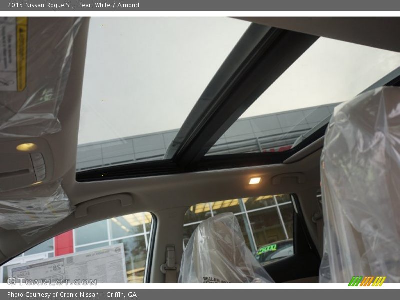Pearl White / Almond 2015 Nissan Rogue SL