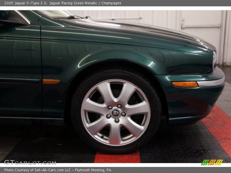 Jaguar Racing Green Metallic / Champagne 2005 Jaguar X-Type 3.0