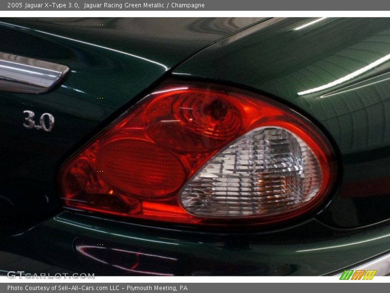 Jaguar Racing Green Metallic / Champagne 2005 Jaguar X-Type 3.0