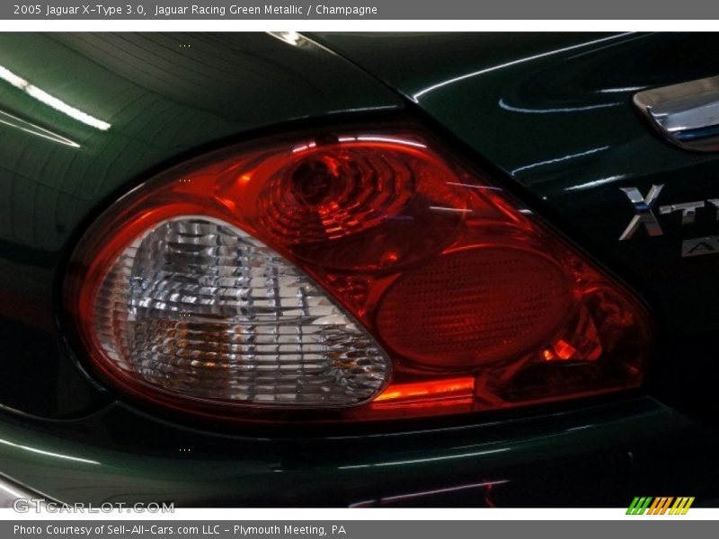 Jaguar Racing Green Metallic / Champagne 2005 Jaguar X-Type 3.0