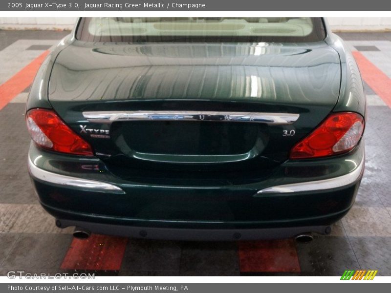 Jaguar Racing Green Metallic / Champagne 2005 Jaguar X-Type 3.0