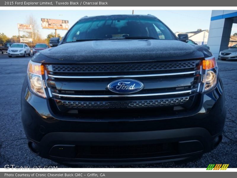 Tuxedo Black / Charcoal Black 2015 Ford Explorer Limited