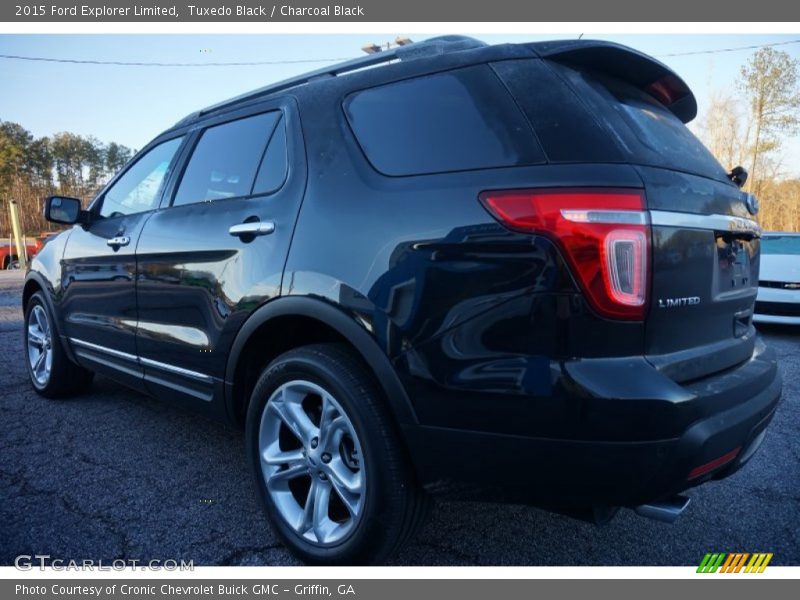 Tuxedo Black / Charcoal Black 2015 Ford Explorer Limited