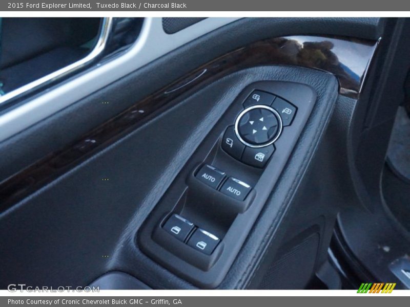 Tuxedo Black / Charcoal Black 2015 Ford Explorer Limited
